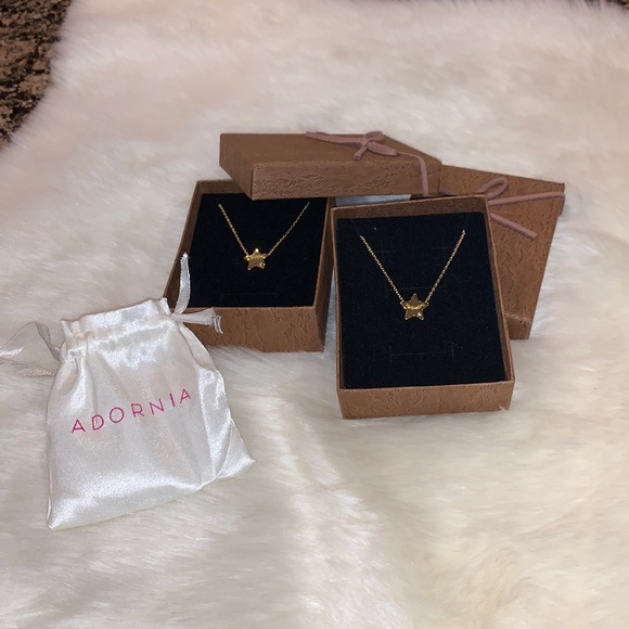NEW 14k Gold plated Necklace with REAL diamond accent💎 - Picture 6 of 15